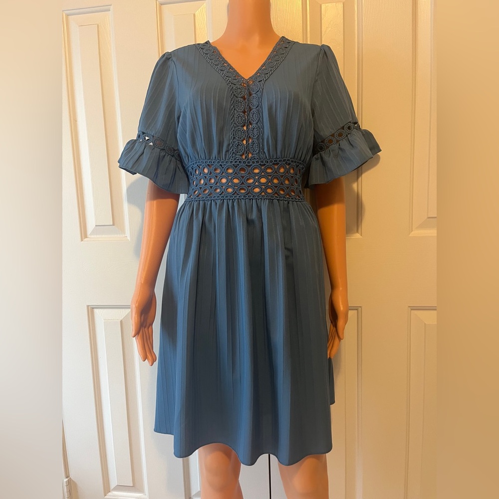 Elegant Blue Lace Trim Dress